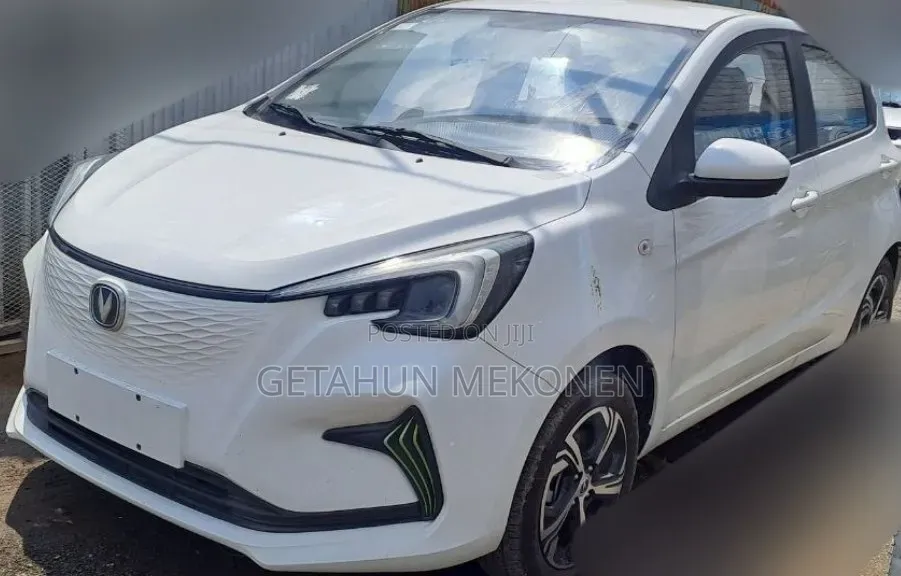 New Changan BenBen E-Star 2024 White