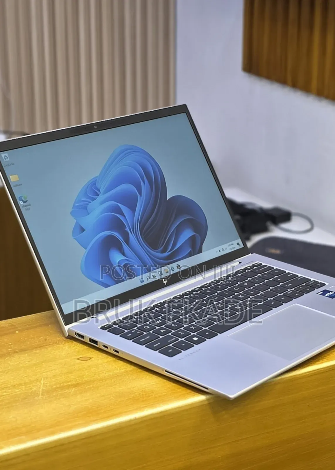 New Laptop HP EliteBook 840 G10 16GB Intel Core i7 SSD 512GB