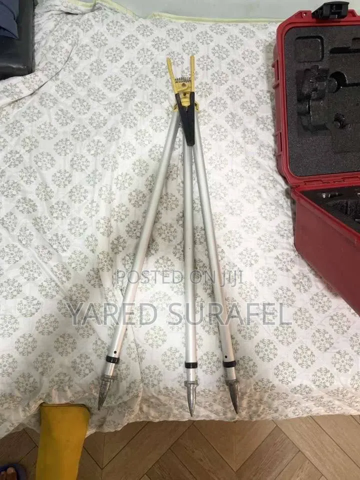 Topcon Total Station