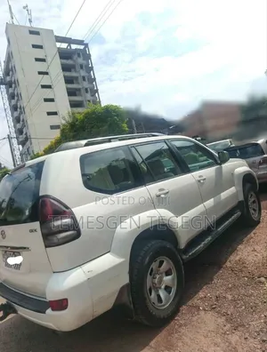 Toyota Land Cruiser Prado 2006 White