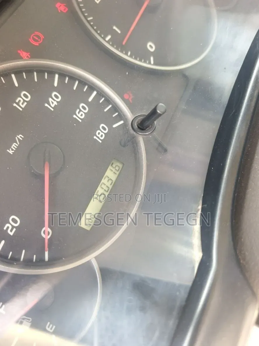 Toyota Land Cruiser Prado 2006 White