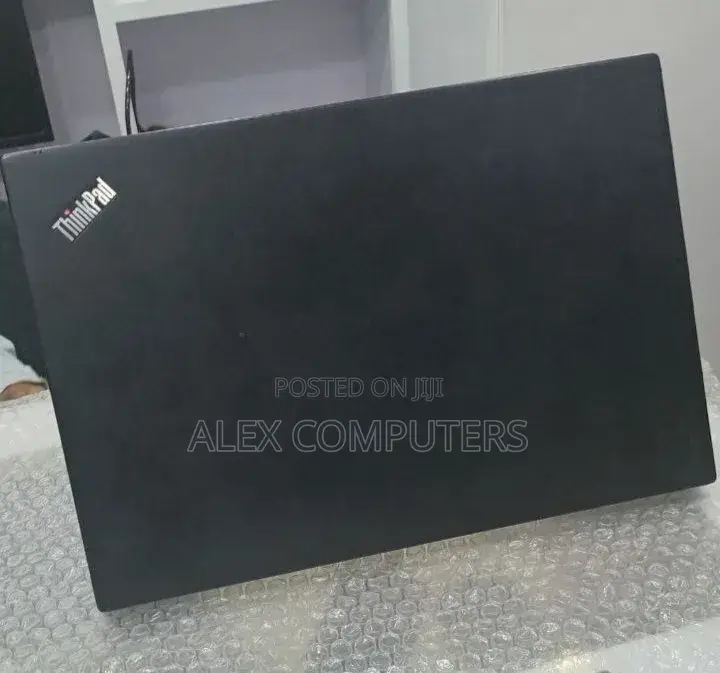 New Laptop Lenovo ThinkPad T470 8GB Intel Core i5 SSD 256GB