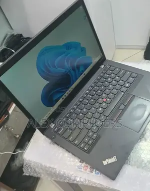 New Laptop Lenovo ThinkPad T470 8GB Intel Core i5 SSD 256GB