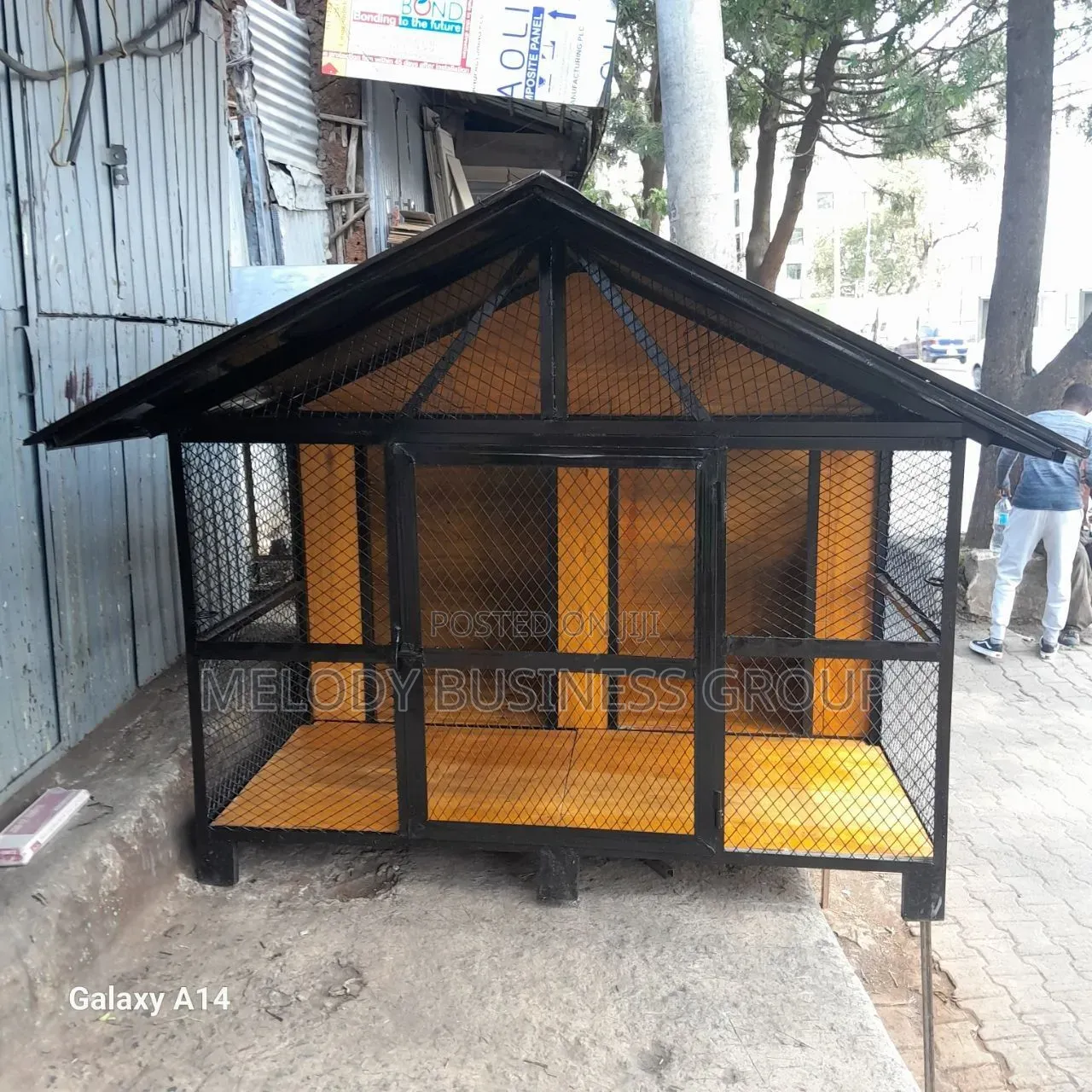 Kennel Cage and Dog Housr