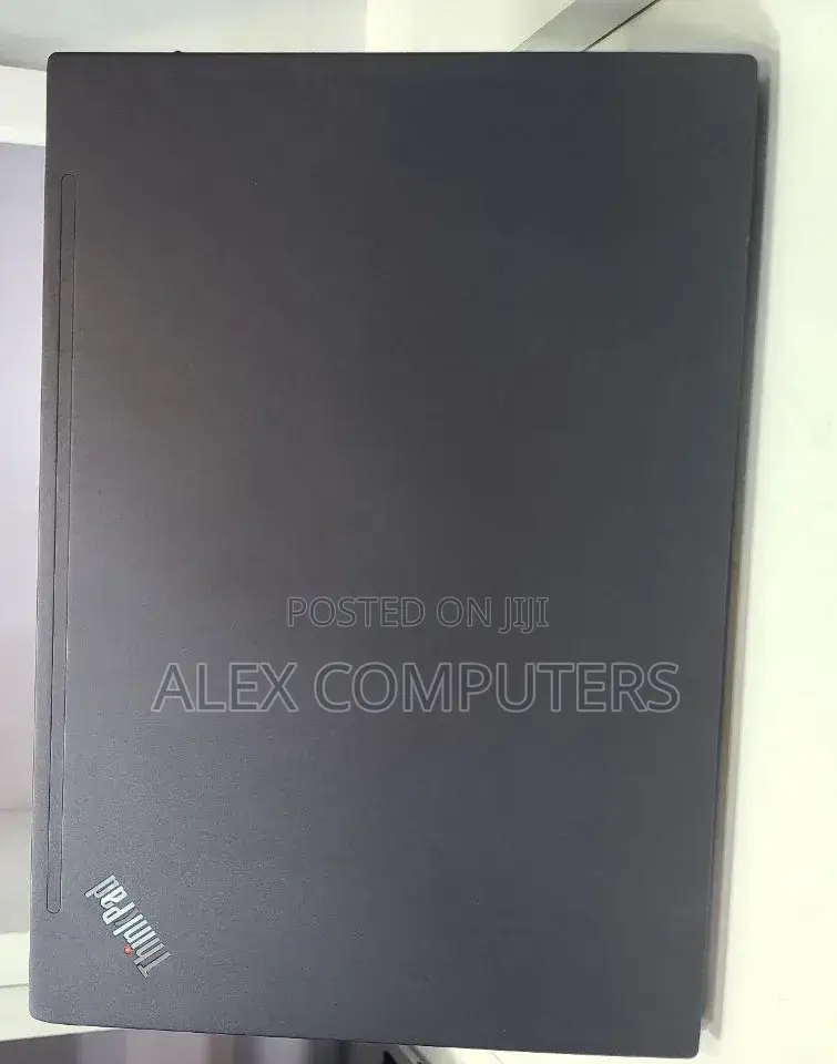 New Laptop Lenovo ThinkPad T14 16GB Intel Core i7 SSD 512GB