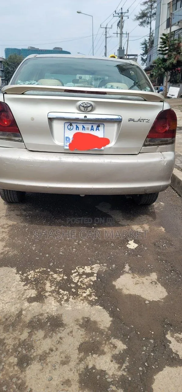 Toyota Platz 2005 Silver