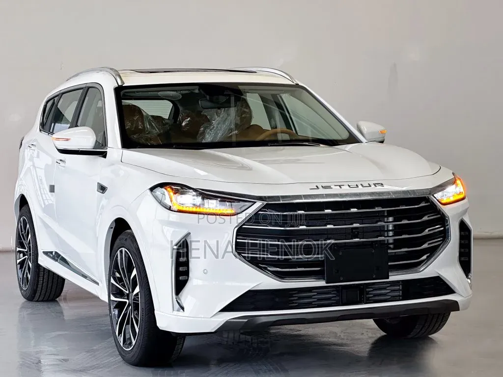 Jetour X70 Plus 2022 White
