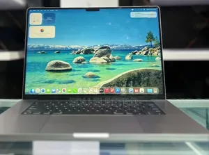 New Laptop Apple MacBook Pro 2021 M1 32GB Apple M1 Pro SSD 512GB