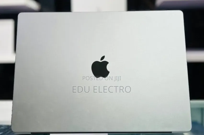 New Laptop Apple MacBook Pro 2021 M1 32GB Apple M1 Pro SSD 512GB
