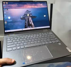 New Laptop Lenovo 16GB Intel Core Ultra 7 SSD 512GB