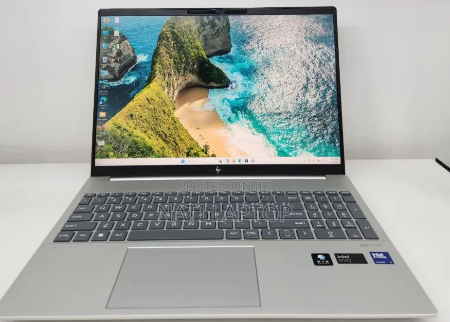 New Laptop HP Pavilion 15 16GB Intel Core Ultra 7 SSD 1T
