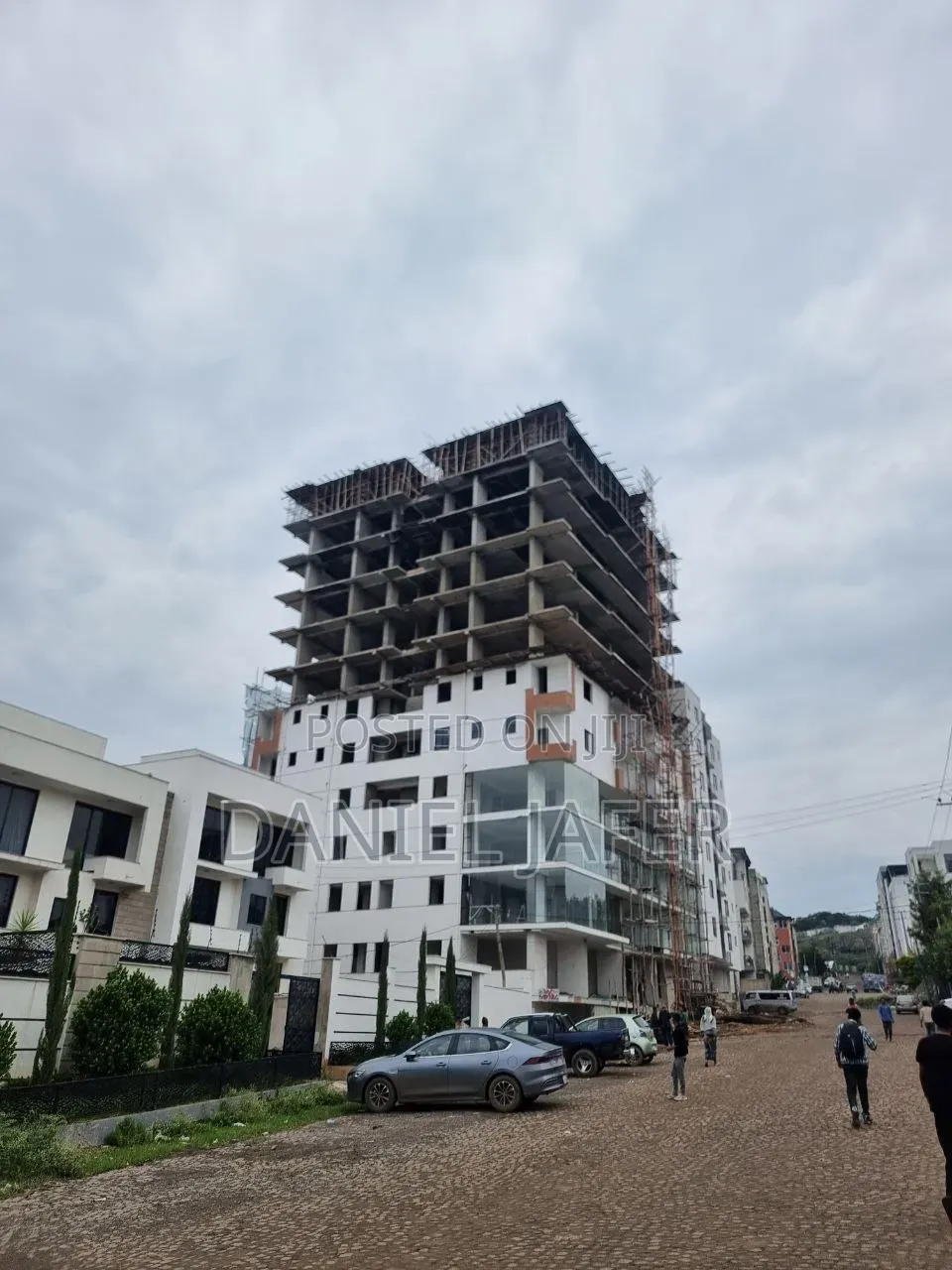 4bdrm Apartment in Bereka Realestet, Bole for sale