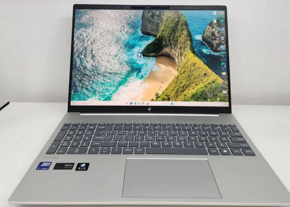 New Laptop HP Pavilion 15 16GB Intel Core Ultra 7 SSD 1T