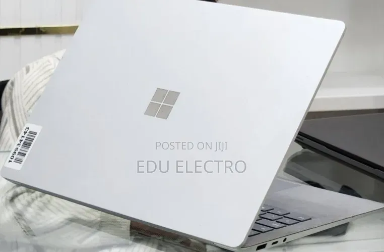 New Laptop Microsoft Surface Laptop 3 16GB Intel Core i7 SSD 256GB