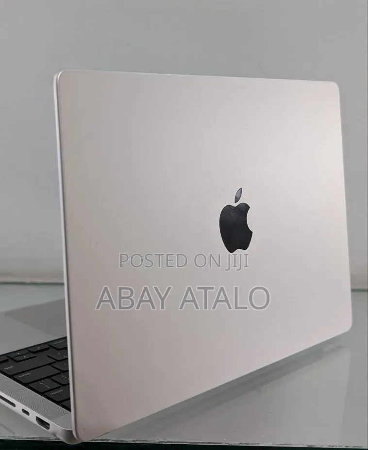 New Laptop Microsoft 16GB Intel Core Ultra 9 SSD 512GB