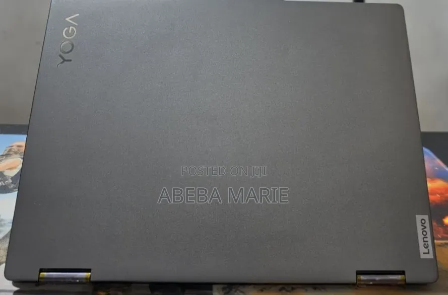 New Laptop Lenovo Yoga 7i 16GB Intel Core Ultra 7 SSD 512GB