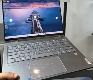New Laptop Lenovo Yoga 7i 16GB Intel Core Ultra 7 SSD 512GB