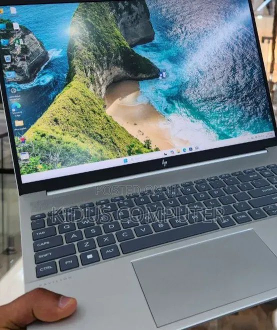New Laptop HP Pavilion 15 16GB Intel Core Ultra 7 SSD 1T