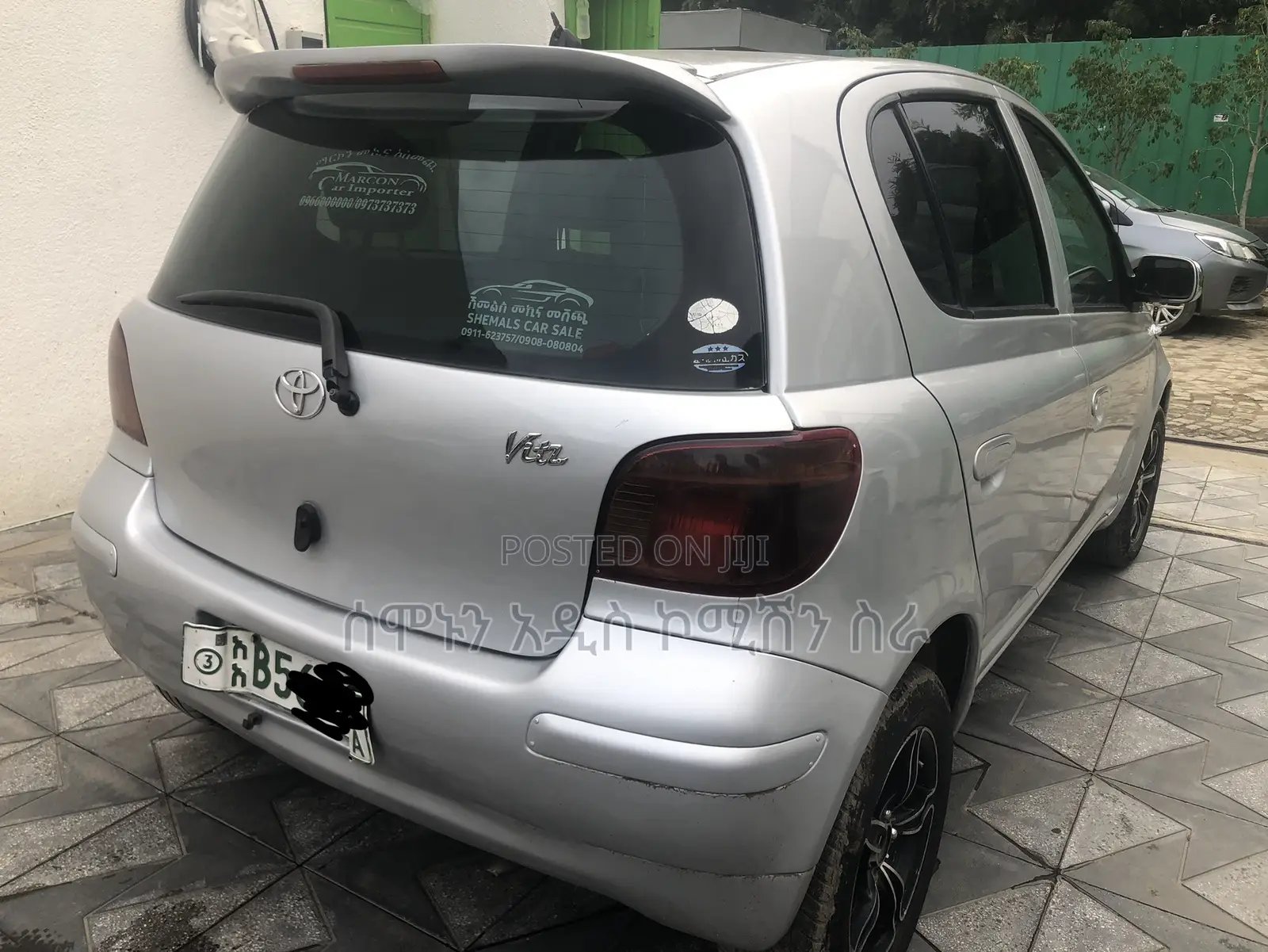 Toyota Vitz 1.0 FWD 5dr 2003 Silver