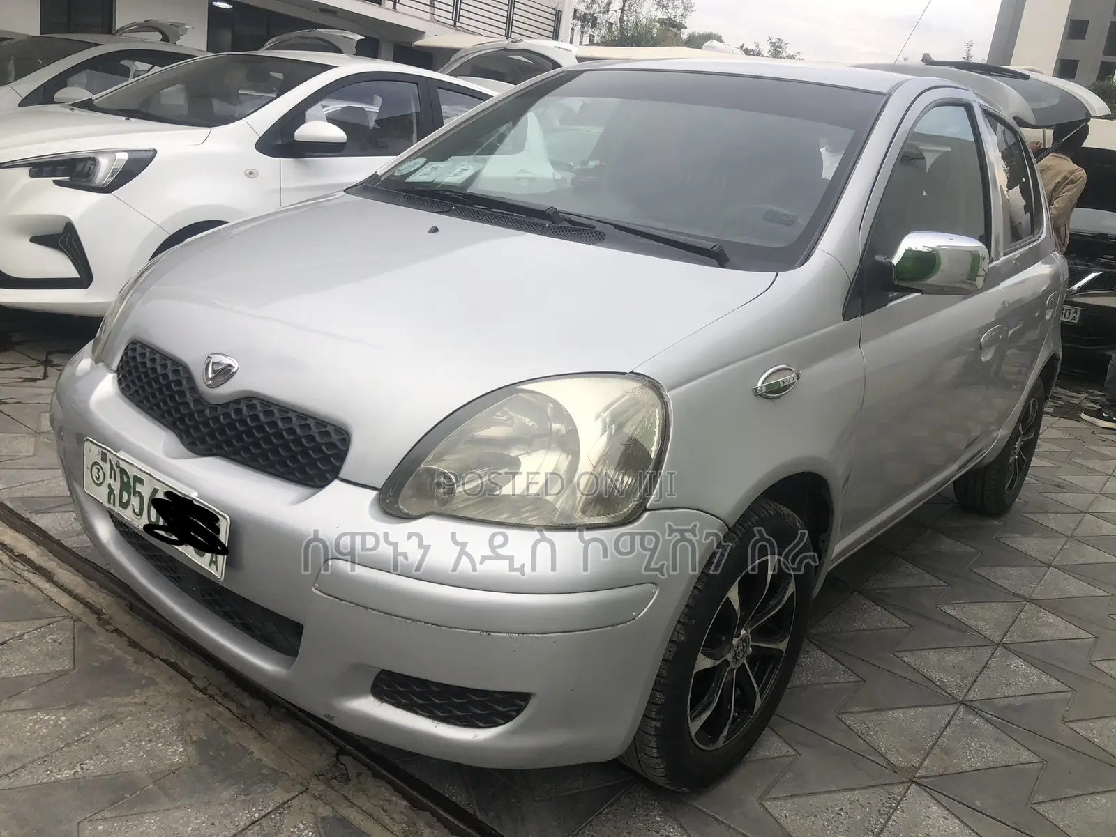 Toyota Vitz 1.0 FWD 5dr 2003 Silver