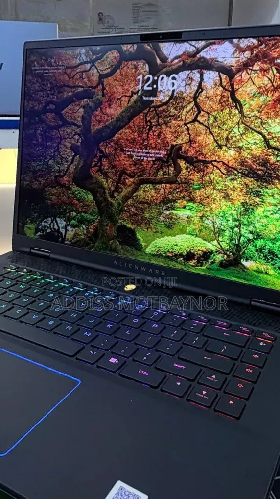New Laptop Alienware 16 Aurora 16GB Intel Core Ultra 9 SSD 1T