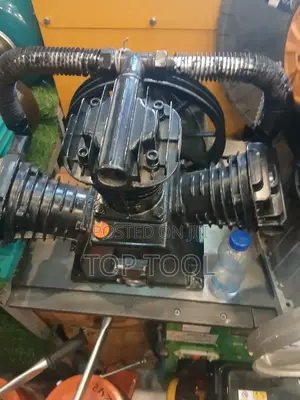 ,ይህ ባለ 3 ሲሊንደር 7.5 HP የካስት አይረን (Cast Iron) የአየር ኮምፕሬሰር ፓምፕ ሄድ