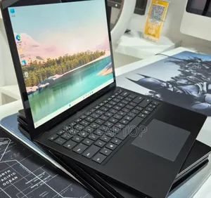 New Laptop Microsoft Surface Laptop 3 16GB Intel Core i5 SSD 256GB