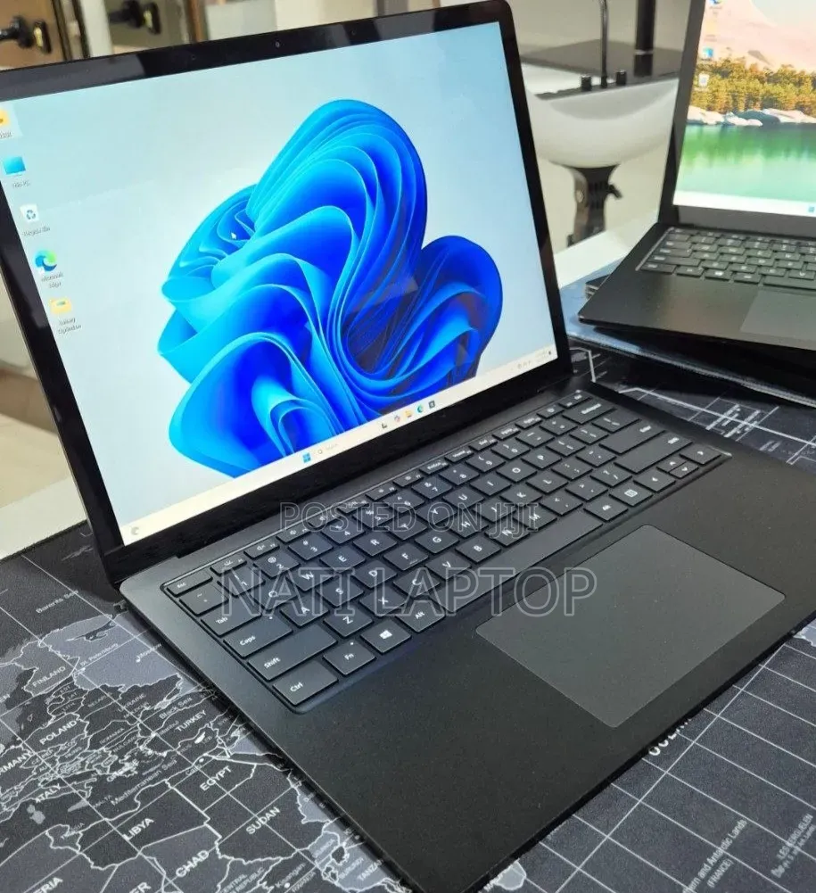 New Laptop Microsoft Surface Laptop 3 16GB Intel Core i7 SSD 256GB