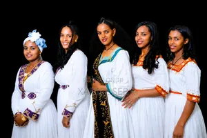 Photo Addis ፎቶ አዲስ