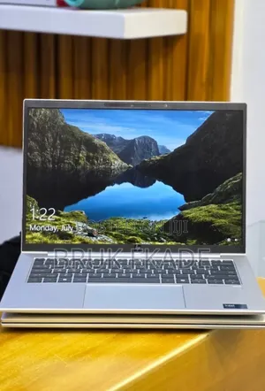 New Laptop HP EliteBook 840 G11 16GB Intel Core Ultra 7 SSD 512GB