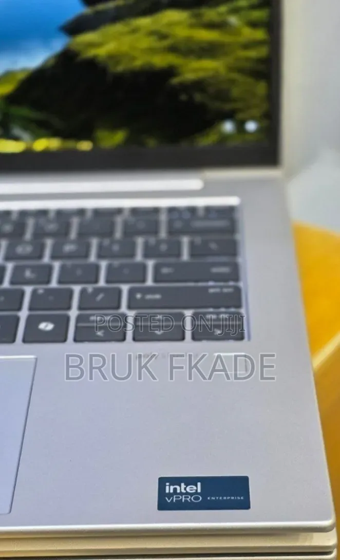 New Laptop HP EliteBook 840 G11 16GB Intel Core Ultra 7 SSD 512GB