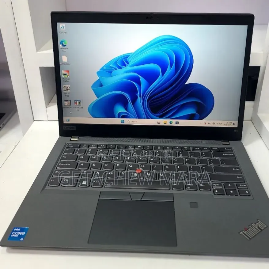 New Laptop Lenovo ThinkPad T14 16GB Intel Core i5 SSD 512GB