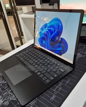 New Laptop Microsoft Surface Laptop 3 16GB Intel Core i7 SSD 256GB