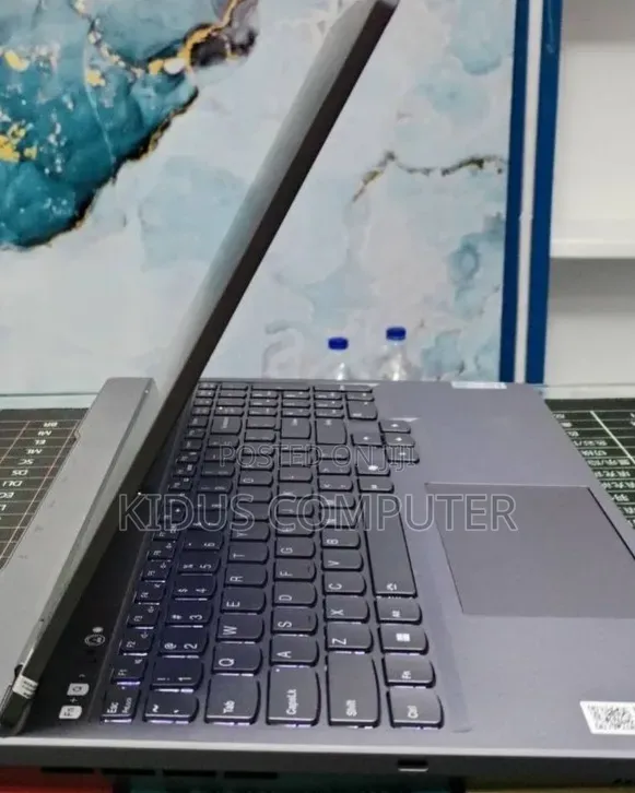 New Laptop Lenovo Legion 5 16GB Intel Core i7 SSD 1T
