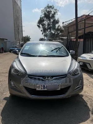 Hyundai Avante 2015 Silver