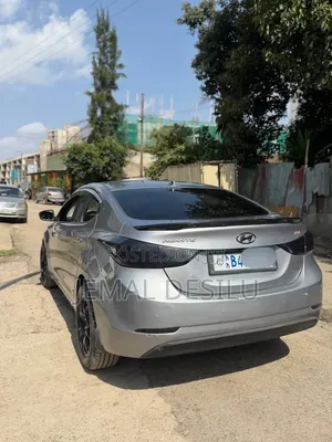 Hyundai Avante 2015 Silver
