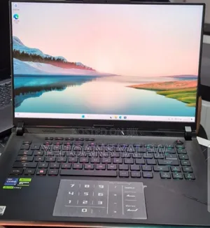 New Laptop Asus ROG Strix G18 32GB Intel Core i9 SSD 2T