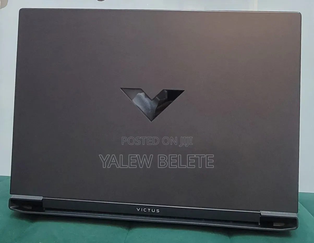 New Laptop HP Victus 15 16GB AMD Ryzen 7 SSD 512GB
