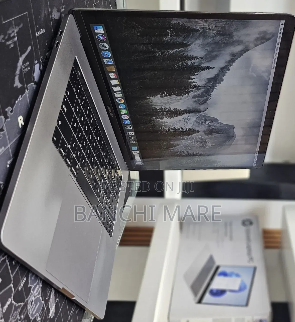 New Laptop Apple MacBook Pro 2019 16GB Intel Core i9 SSD 512GB