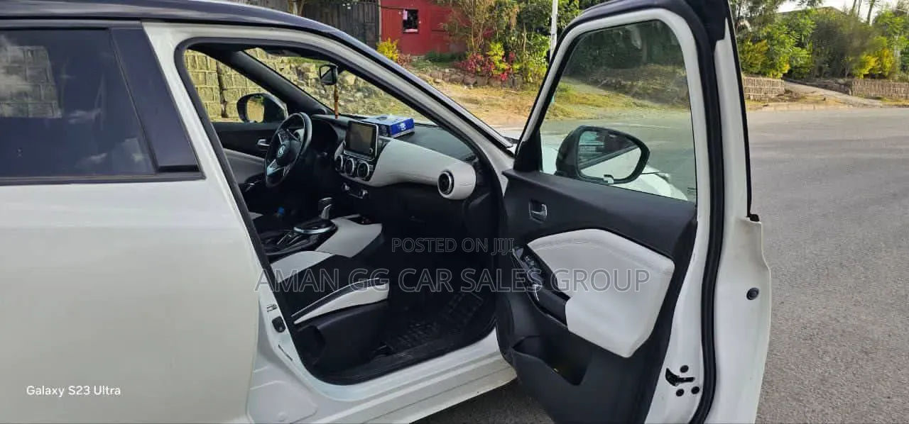 Nissan Juke 2021 White
