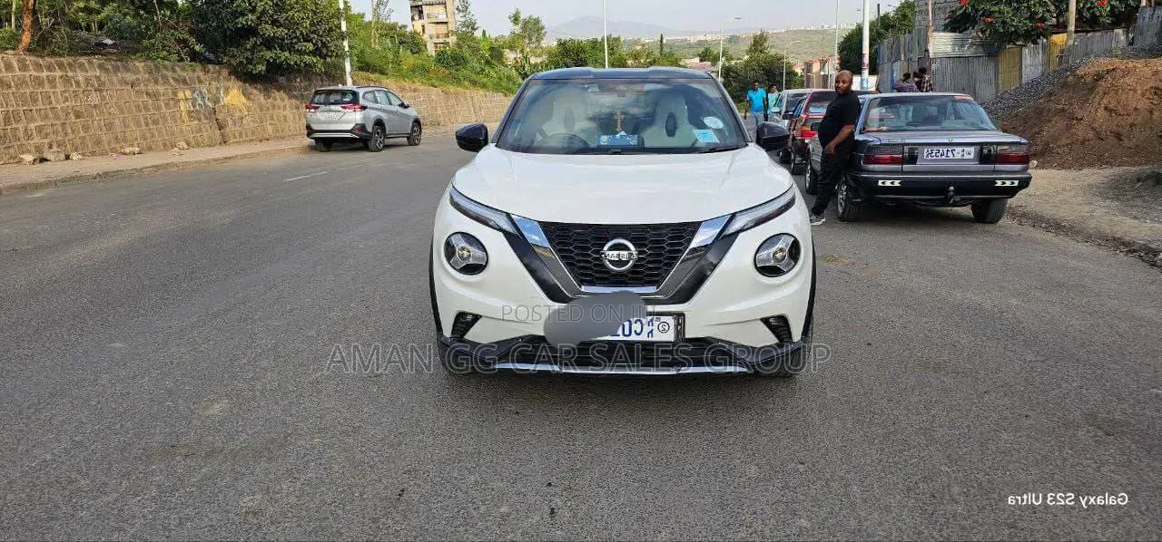 Nissan Juke 2021 White