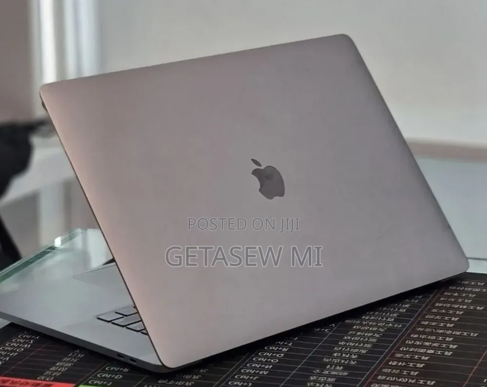 New Laptop Apple MacBook Pro 2019 16GB Intel Core i9 SSD 2T