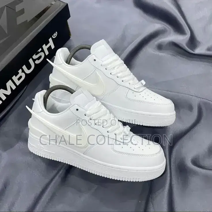 Chale Collection