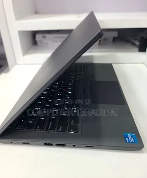 New Laptop Lenovo ThinkPad T14 16GB Intel Core i5 SSD 512GB