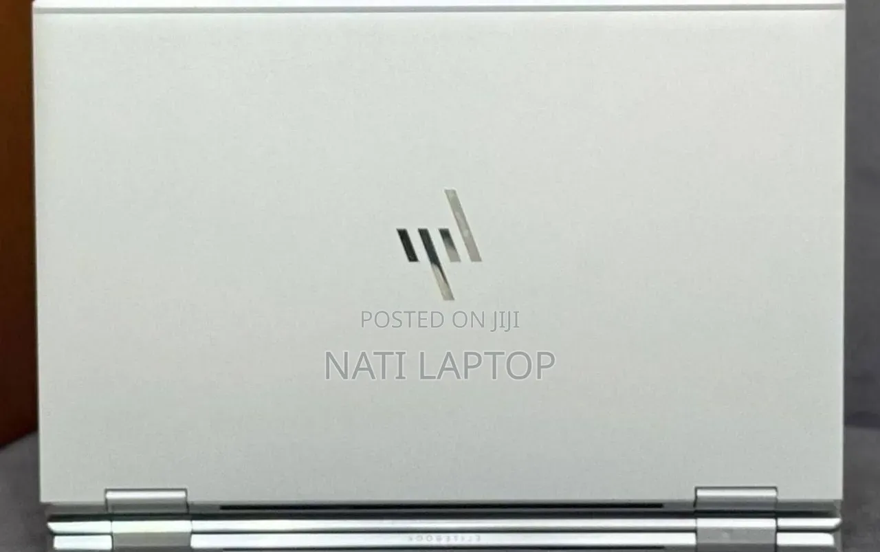 New Laptop HP EliteBook 1040 G8 16GB Intel Core i7 SSD 512GB