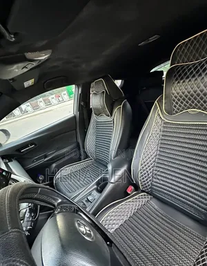 Toyota C-HR 2017 Gray