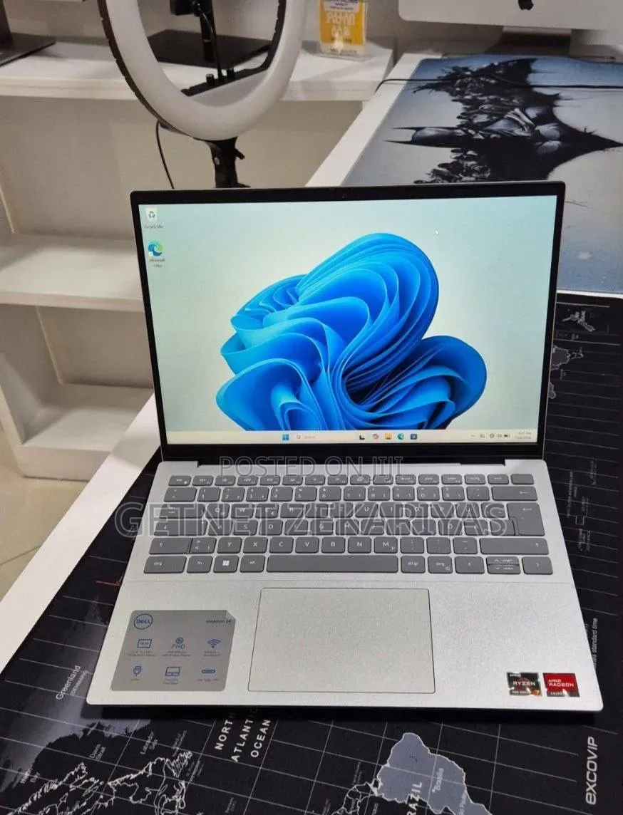 New Laptop Dell Inspiron 15 16GB AMD Ryzen 7 SSD 1T