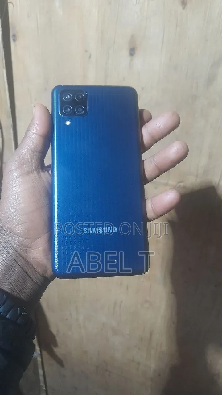 Samsung Galaxy M12 64 GB Blue