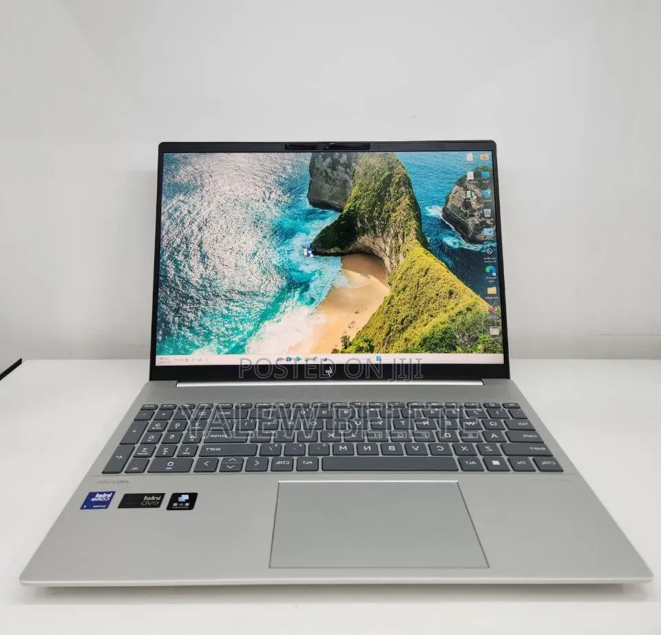 New Laptop HP Pavilion 15 16GB Intel Core Ultra 7 SSD 1T