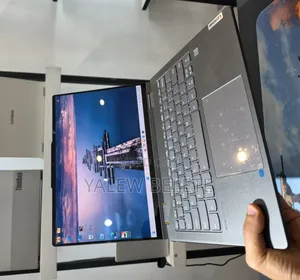 New Laptop Lenovo Yoga 7 15ITL5 16GB Intel Core Ultra 7 SSD 512GB